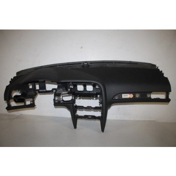 Dashboard met luchtkanaal zwart Audi A6, S6, RS6 Bj 05-11