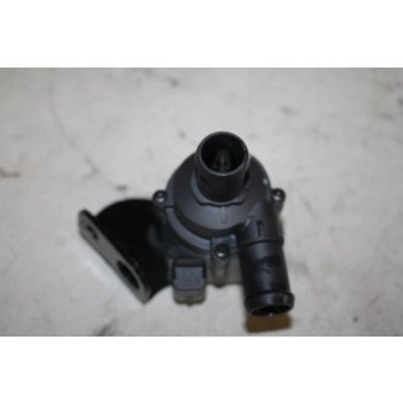 Waterpomp 1.8 TFSI benz. Audi A3 Bj 14-17