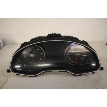 Instrumentenpaneel 3.0 V6 TFSI benz. Audi Q7 Bj 16-heden
