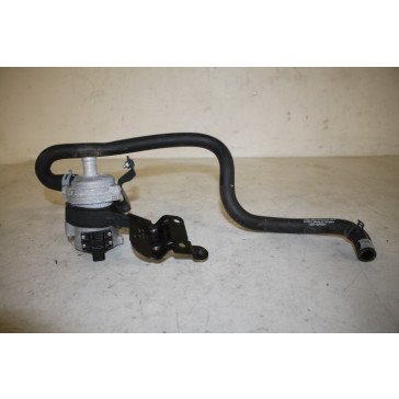 Waterpomp 3.0 V6 TFSI benz. Audi Q7 Bj 16-heden