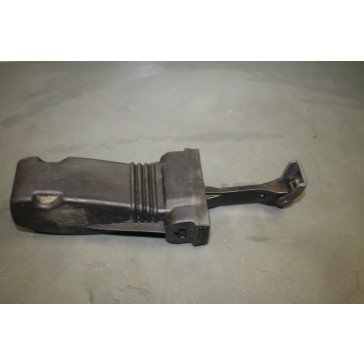 Portiervanger voorzijde Audi A4, S4, RS4 Bj 16-heden