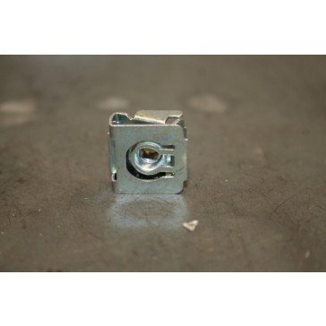 Plaatmoer M5X16,6X17