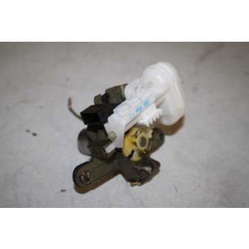 Slotcilinder met huis Audi A4 Bj 95-97