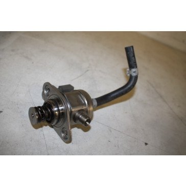 Brandstofpomp 2.0 TFSI benz. Audi A3, TT Bj 07-13
