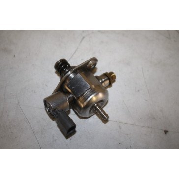 Brandstofpomp 1.8/2.0 TFSI benz. Audi A3, A4, A5, TT Bj 08-13