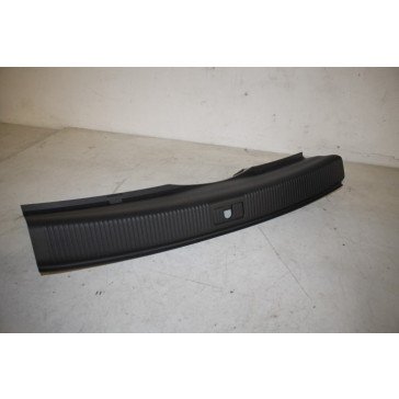 Bekleding afsluitplaat achter zwart Audi A5, S5, Sportback Bj 08-16
