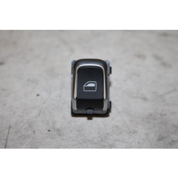 Schakelaar elektr. ruitmechanisme zwart div. Audi modellen Bj 12-17