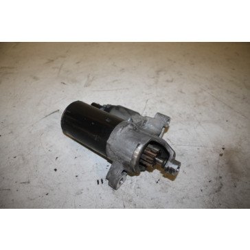Startmotor 3.2 V6 benz. Audi A4, A5 Bj 08-12