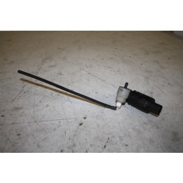 Ruitensproeierpomp div. Audi modellen Bj 97-11