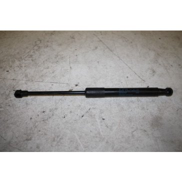 Gasdrukveer motorkap Audi Q5, SQ5 Bj 09-17