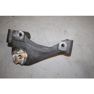 Steun wisselstroomdynamo 3.0 V6 TFSI benz. Audi Q7 Bj 10-15