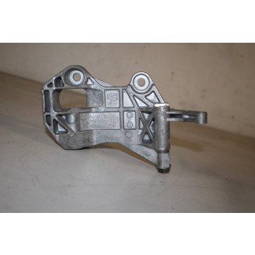 Steun wisselstroomdynamo 3.0 V6 TDI div. Audi modellen Bj 15-heden