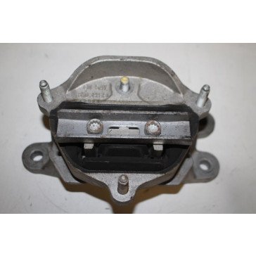 05114110 - 8K0399151CN - Rubbermetaalsteun Audi A4, A5, A6, A7 Bj 08-16