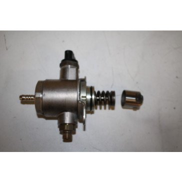 Brandstofpomp 2.0 TFSI Audi A3, A4, A5, Q5, TT Bj 07-14