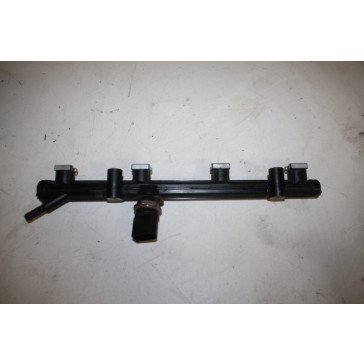 Brandstofverdeler 1.8/2.0 TFSI benz. div. Audi modellen Bj 12-heden