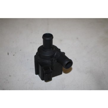 Extra waterpomp 2.0 TFSI benz. div. Audi modellen Bj 11-heden