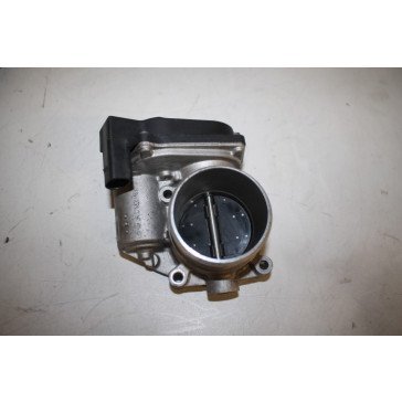 Gasklephuis 1.8/2.0 TFSI  Audi A4, Q5 Bj 08-12