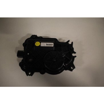 Aandrijfeenheid sluithulp portier Audi A8, S8 Bj 03-10