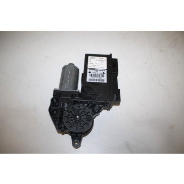 Ruitbedieningsmotor RA Audi A4, S4  Bj 01-08