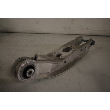 Draagarm achterzijde onder Audi A6, S6, RS6, A7, S7, RS7, Q5, SQ5 Bj 17-heden