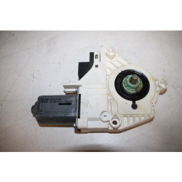 Ruitbedieningsmotor LV Audi A5, S5, A6, S6, A6 Allroad, RS6 Bj 05-11