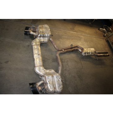 Middelste uitlaatdemper met einddemper 4.0 V8 TFSI benz. Audi RS6, RS7 Bj 20-heden