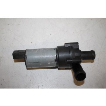Extra waterpomp div. Audi modellen Bj 03-15