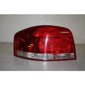 Achterlicht links Audi A3, S3 Hatchback Bj 04-08