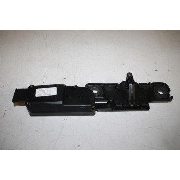 Slotplaat met motor sluithulp achterklep Audi A6, S6, RS6 Avant, Q3, RSQ3 Bj 11-18