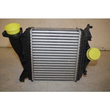 Laadluchtkoeler links 4.0 V8 TFSI benz. Audi RSQ8 Bj 20-heden