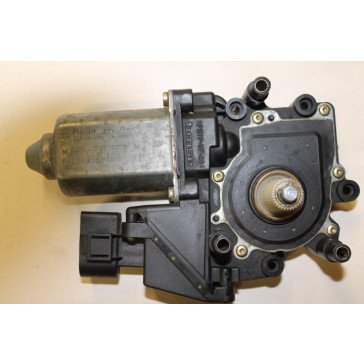Ruitbedieningsmotor RA Audi A4 Bj 95-97