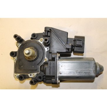 Ruitbedieningsmotor LV Audi A8, S8 Bj 94-03