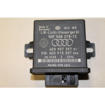 Regelapparaat dynamische lichtbundelhoogteverstelling Audi A8, S8 Bj 03-07