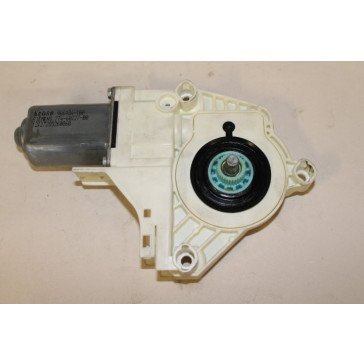 0552477 - 8K0959802 - Ruitbedieningsmotor RV Audi A4, S4, A5, S5, Q5 Bj 08-12