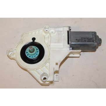 0552478 - 8K0959801 - Ruitbedieningsmotor LV Audi A4, S4, A5, S5, Q5 Bj 08-12