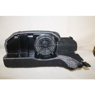 Bose subwoofer met behuizing Audi A6, S6 Avant, A6 Allroad Bj 98-05