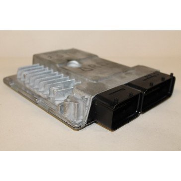 Regelapparaat dieselmotor 2.0 TDI Audi A4 Bj 05-08