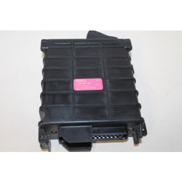 Regelapparaat benzinemotor 2.0 V5  Audi 80, 90, 100 Bj 87-92