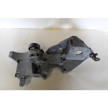 Steun wisselstroomdynamo 2.0 TDI Audi A3, TT Bj 07-13