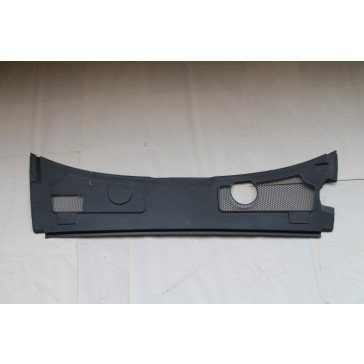 0557729 - 4F181944701C - Afdekking watervangbak zwart Audi A6, S6, RS6 Bj 05-11