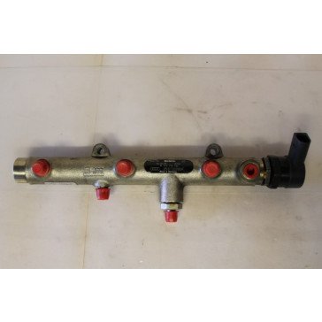 Brandstofverdeler rechts 2.7 V6 TDI Audi A6 Bj 05-08