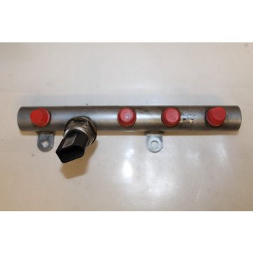 Brandstofverdeler links 3.0 V6 TDI Audi A4, A6, A8 Bj 03-09