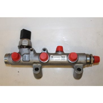 Brandstofverdeler links 3.0 V6 TDI Audi A5, A8, Q7 Bj 11-heden