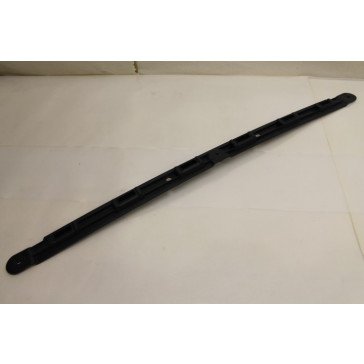 Geleidingsstuk achterbumper midden Audi A8, S8 Bj 10-13