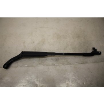 0564407 - 8N2955408D - Aero-wisserarm bestuurderszijde ENGELS Audi TT Bj 03-06