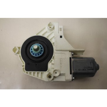 Ruitbedieningsmotor RA div Audi modellen Bj 08-14