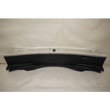 Bekleding afsluitplaat achter zwart Audi A8, S8 Bj 10-heden