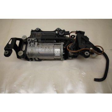 Compressor luchtvering Audi A8, S8 Bj 10-heden