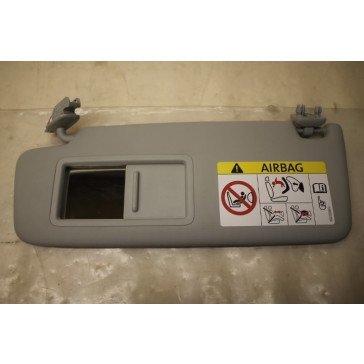Zonneklep links maanzilver ENGELS Audi A3, S3 Limousine Bj 13-heden