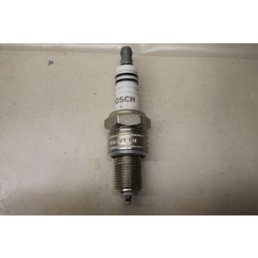 Bosch bougie WR 8 DCX+